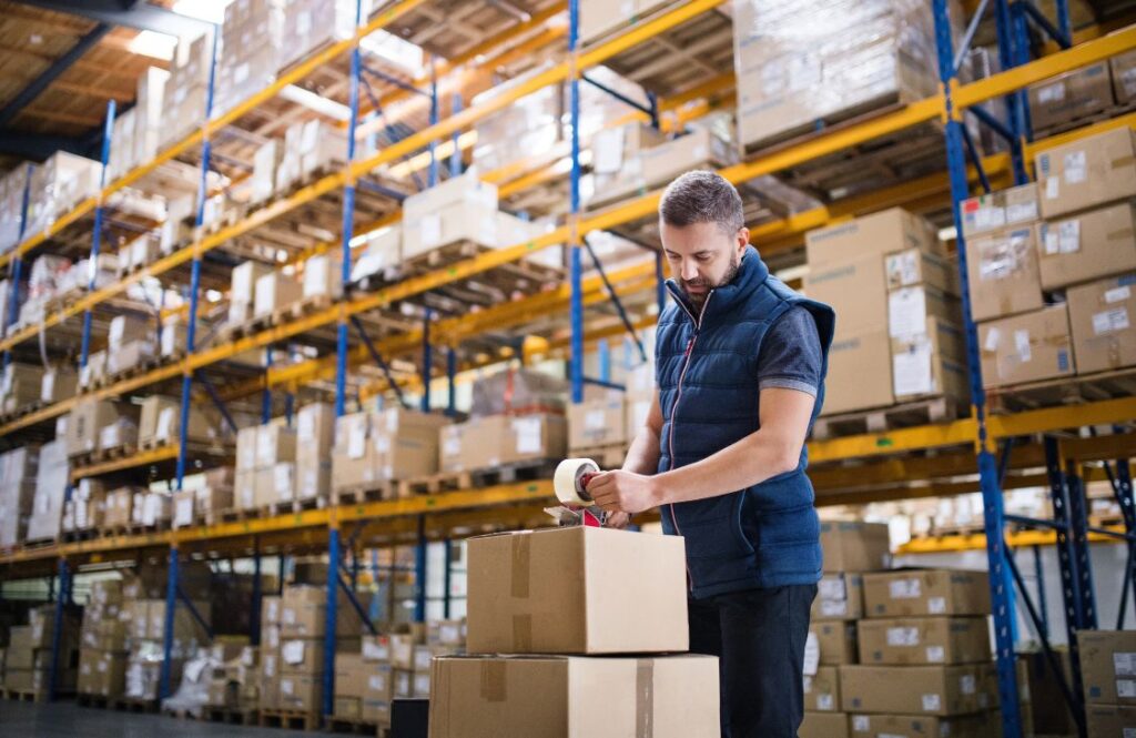 Logistic (43)